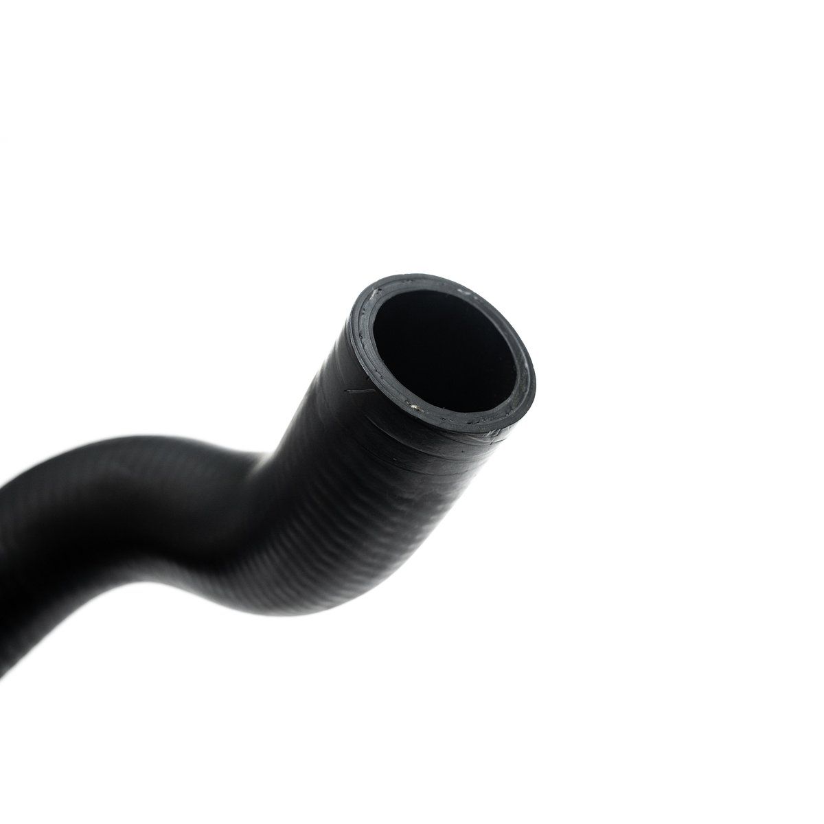 Mangueira-Inferior-do-Radiador--GM-Astra-18-8V-99-a-12--Zafira-apos-99