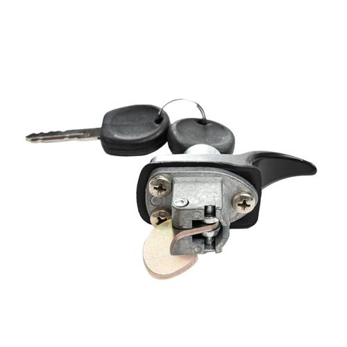 Maçaneta Externa da Tampa do Motor - Com Chave - Preto Fosco - Metal - VW Fusca 67 a 96 - Kombi 67 a 74 - Kombi Clipper 75 a 96 - Ônibus