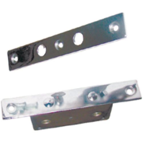 Fechadura da pta. E Espelho S/ Puxador da pta. do Sanitário - Mercedes-Benz Ônibus