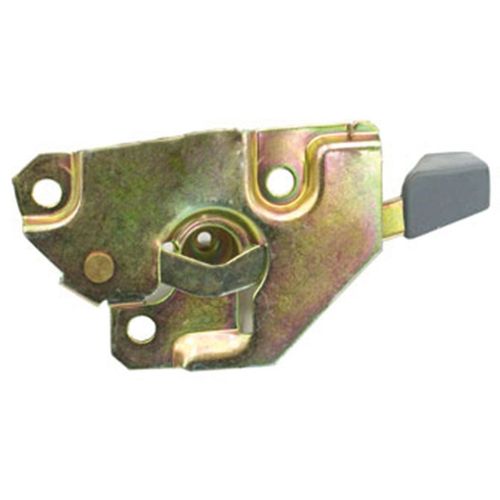 Fechadura inf. da Grade do capô - dir. - Iveco Cavallino 97 em diante - Eurocargo 97 em diante